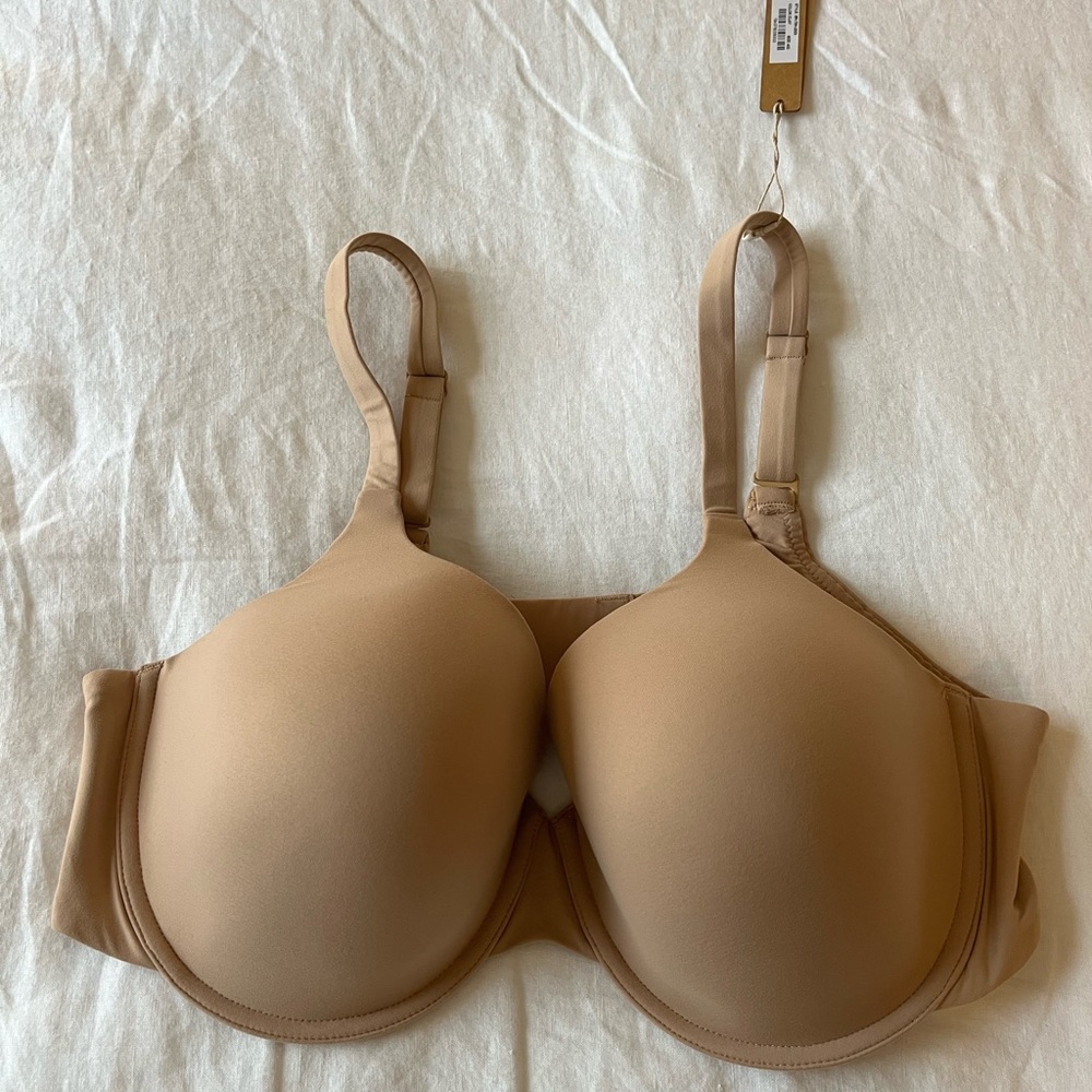 Skims t-shirt bra